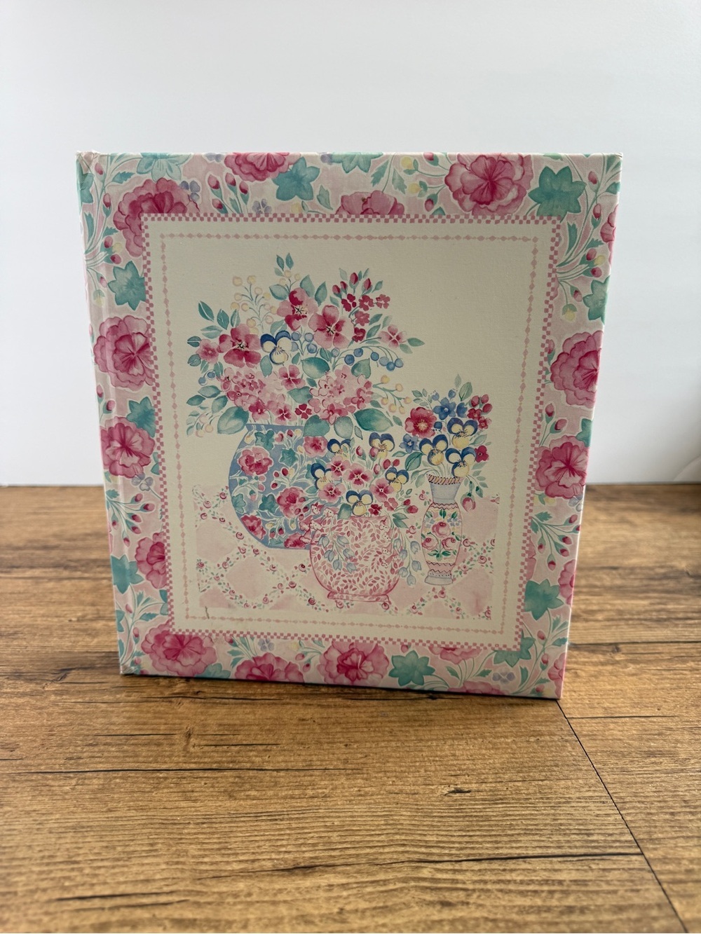 Vintage C.R. Gibson Cottagecore Grandmillenial Photo Album | 9x10 Inches